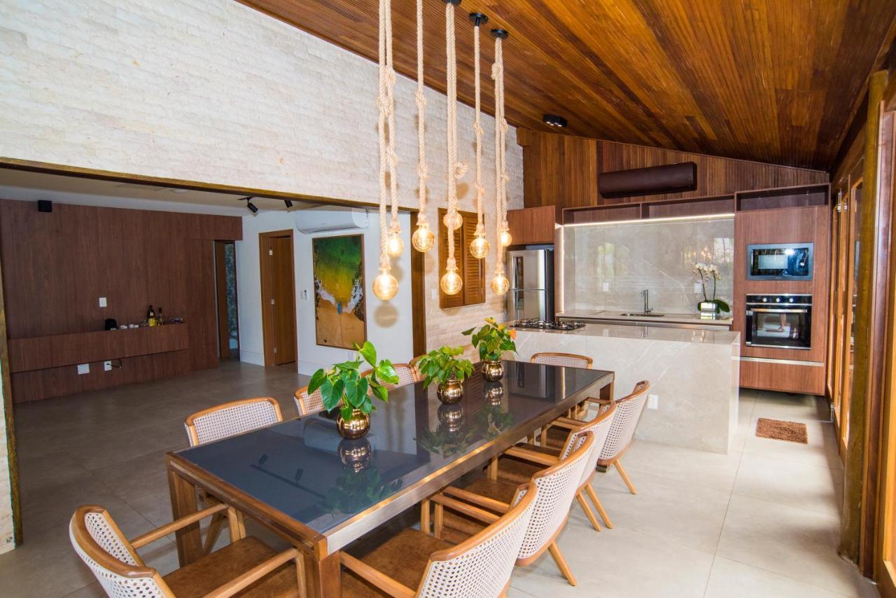 Casa De Alto Padrao 6 Suites Praia do Forte Ngoại thất bức ảnh